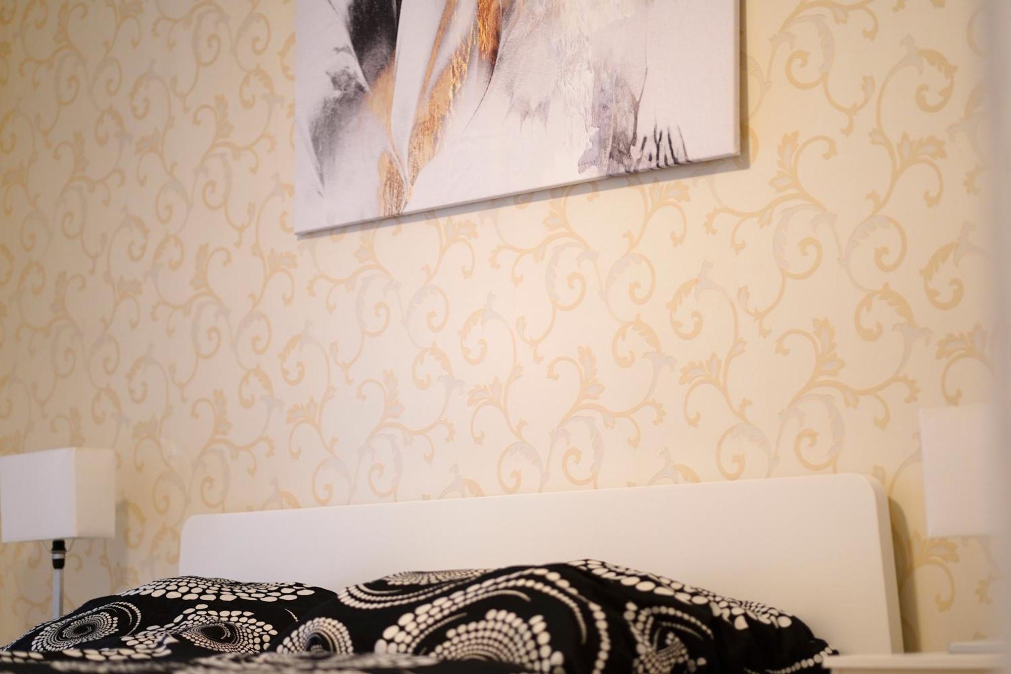 Apartment Sehr Grosse Ferienwohnung, In Wehome Classic